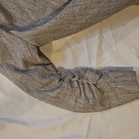 Blazer - Picture 3 of 4